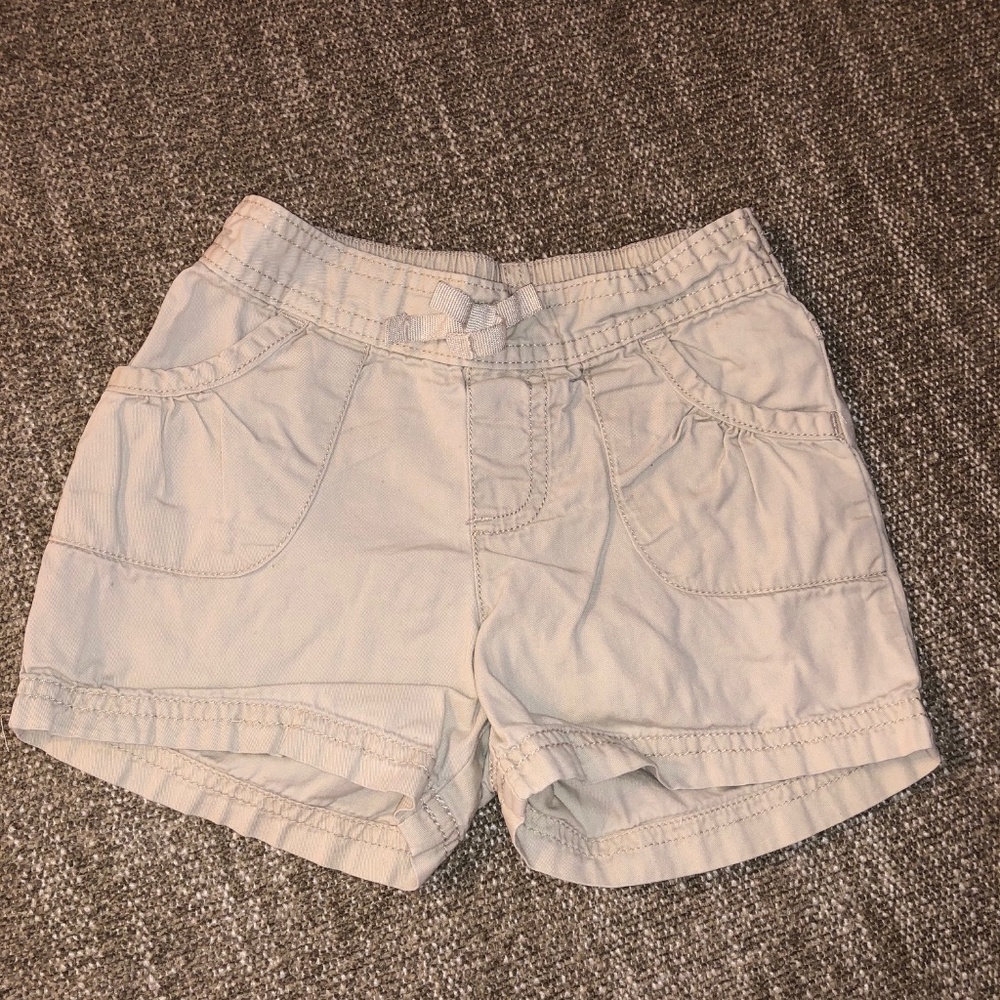 Khaki shorts